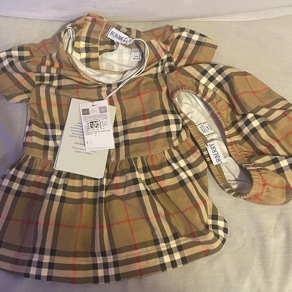 Burberry Dress & Under Garment in traditional Burberry Print 3 months or 62cm